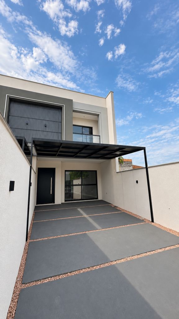 Casa Geminada no Saguaçu